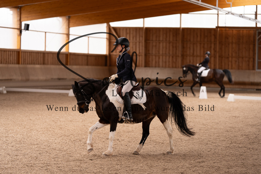 A7506883 | Turnier/Reitfotograf