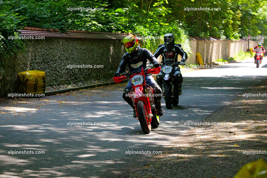 P1036721 | Erleben Sie atemberaubende, hochqualitative Fotos Ihrer Fahrt entlang der malerischen Alpenstraßen. Besuchen Sie alpineshots.com, um professionelle Aufnahmen Ihrer unvergesslichen Reise zu finden und zu kaufen - Realisiert mit Pictrs.com