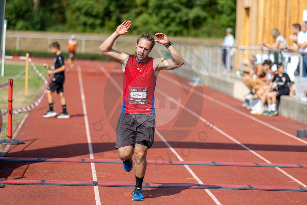 2026-07-26 Halbmarathon Moenchsdeggingen - 00623 | bastis.photos - Realisiert mit Pictrs.com