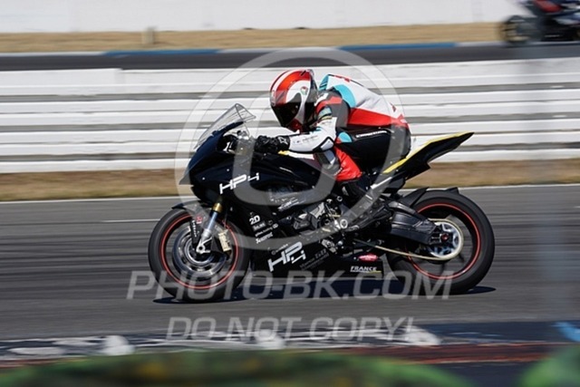 2022_08_12_PBK_13004 | Sportfotografie; SlowMotion; Video; Rennstrecke; Hafeneger; Speer; Racing; RSE; BMW; CBO; Trackday; Motorsportarena; Hockenheimring; Brno; Most; Barcelona; Valencia