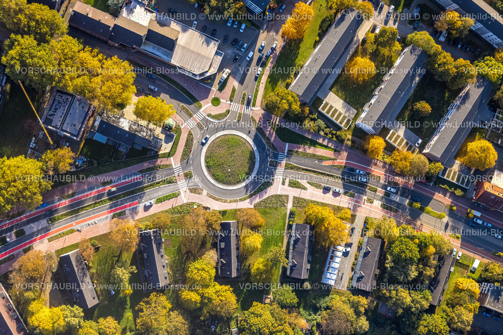 Gladbeck221005232 | Luftbild, Neuer Kreisverkehr an der Wiesmannstraße und Horster Straße, Brauck, Gladbeck, Ruhrgebiet, Nordrhein-Westfalen, Deutschland