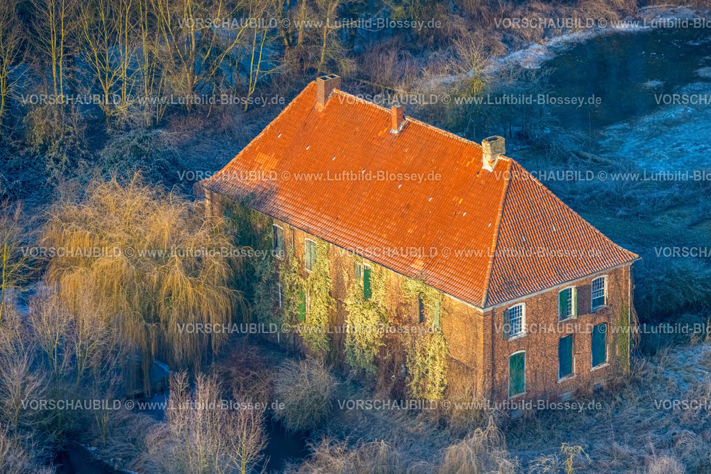 Hamm250200197Uentrop | Luftbild, Haus Hohenover, historische Sehenswürdigkeit mit Pflanzenbewuchs an der Hauswand und roten Dachziegeln, Schloss und Rittergut am Fluss Ahse Feuchtgebiet zwischen Norddinker und Süddinker, Uentrop, Hamm, Ruhrgebiet, Nordrhein-Westfalen, Deutschland