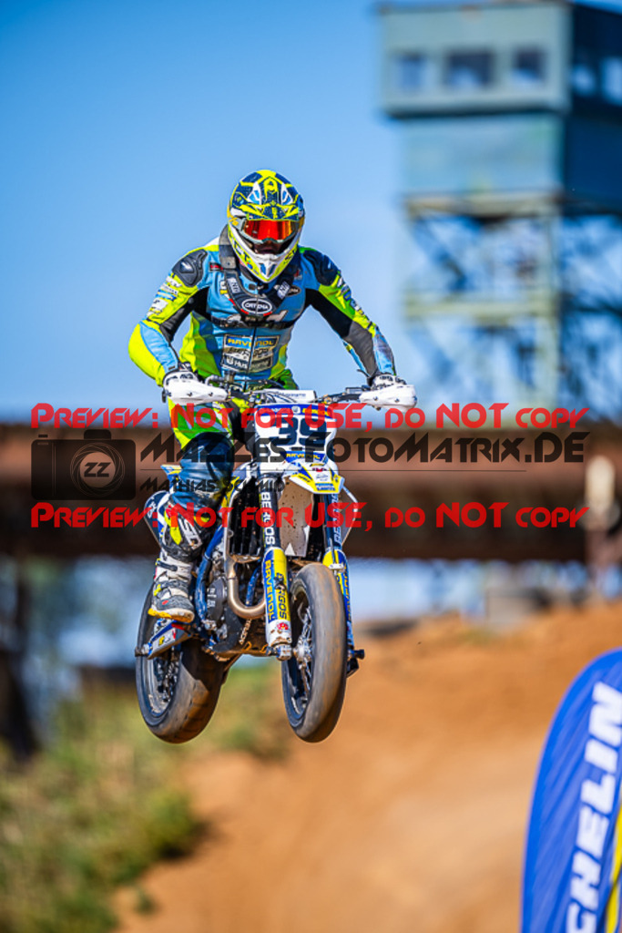 MaZZes_FotoMatrix_230916_1854 | S4