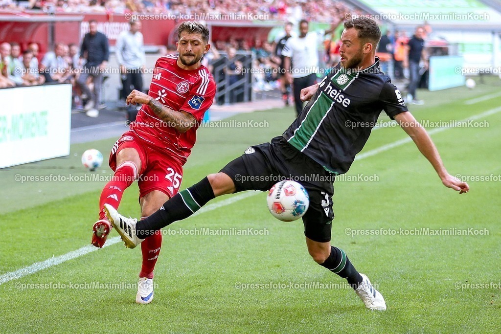 F9509082501019 | 09.08.2025, Fußball, Fortuna Düsseldorf - Hannover 96, 2. Fußball Bundesliga, Merkur Spiel-Arena, Saison 2025 2026: xxxxxxxxxxxxx DFB regulations prohibit any use of photographs as image sequences and or quasi-video.