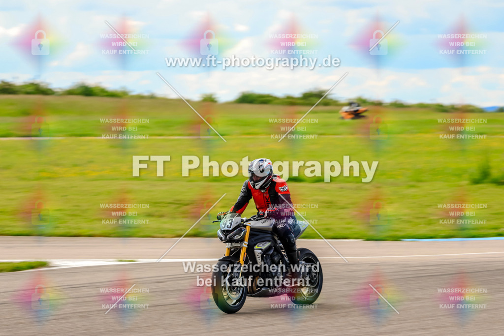 MotoTeam-1302 | Hier findet Ihr Bilder von Touristenfahrten auf der Nürburgring Nordschleife oder von anderen Veranstaltungen die ich besucht habe. Viel Spass beim Durch Schauen 