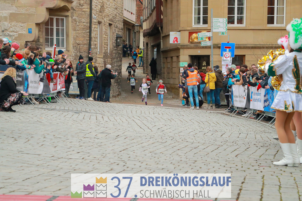 AOK JuniorCup 400m | 3Koenigslauf 2023 - Realisiert mit Pictrs.com