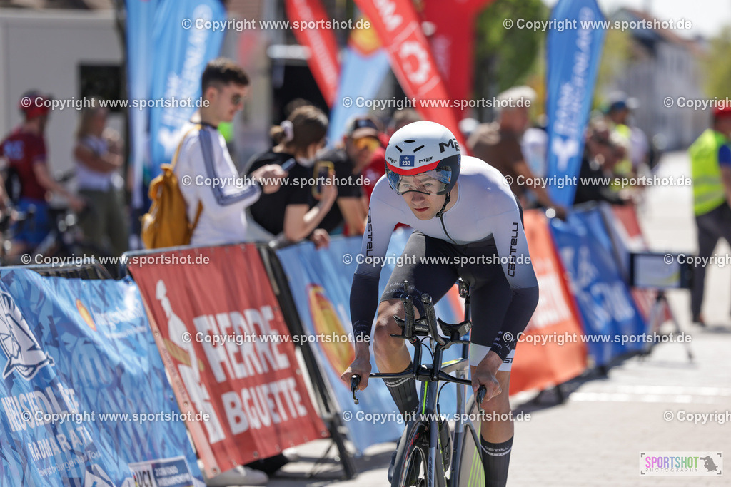 VJ__4802 | Neusiedlersee Radmarathon 2026@sportshot_your_pictrs #yourpictures#roadtowm2029 #nrm #neusiedlerseeradmarathon #neusiedlersee #neusiedlerseetourismus #burgenland #mörbisch #nrm26 #burgenlandtourismus #voglundco #poweredbyburgenlandtourismus #radsport #rad #marathon #ucigranfondo #visitburgenland #ucigranfondoworldseries