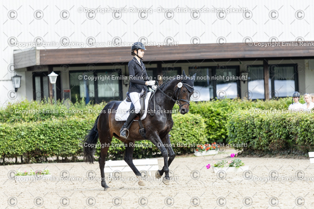 CL5A6138-2 | Emilia Reinking Fotografie - Realisiert mit Pictrs.com