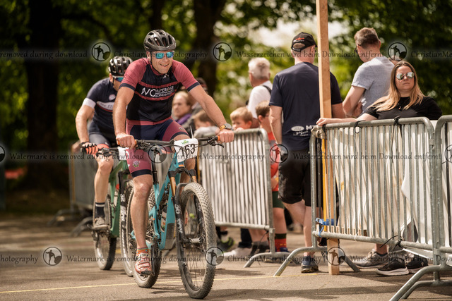 Eierlesen 2026 | Sie wurden bei einem Event oder Sportanlass fotografiert? Hier finden sie ihre Bilder! - Realisiert mit Pictrs.com