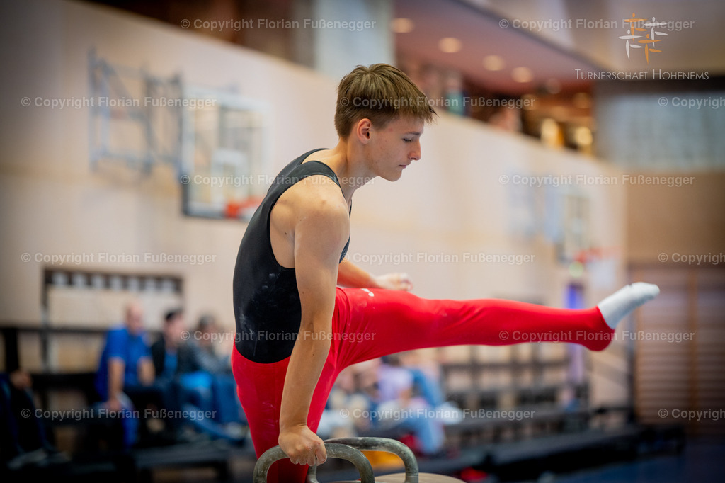 Promo-67 | "Fussifoto.com – Ihr Ansprechpartner für hochwertige Fotografie! Entdecken Sie kreative Bilder und professionelle Dienstleistungen. Kontaktieren Sie uns für Ihre Projekte!"