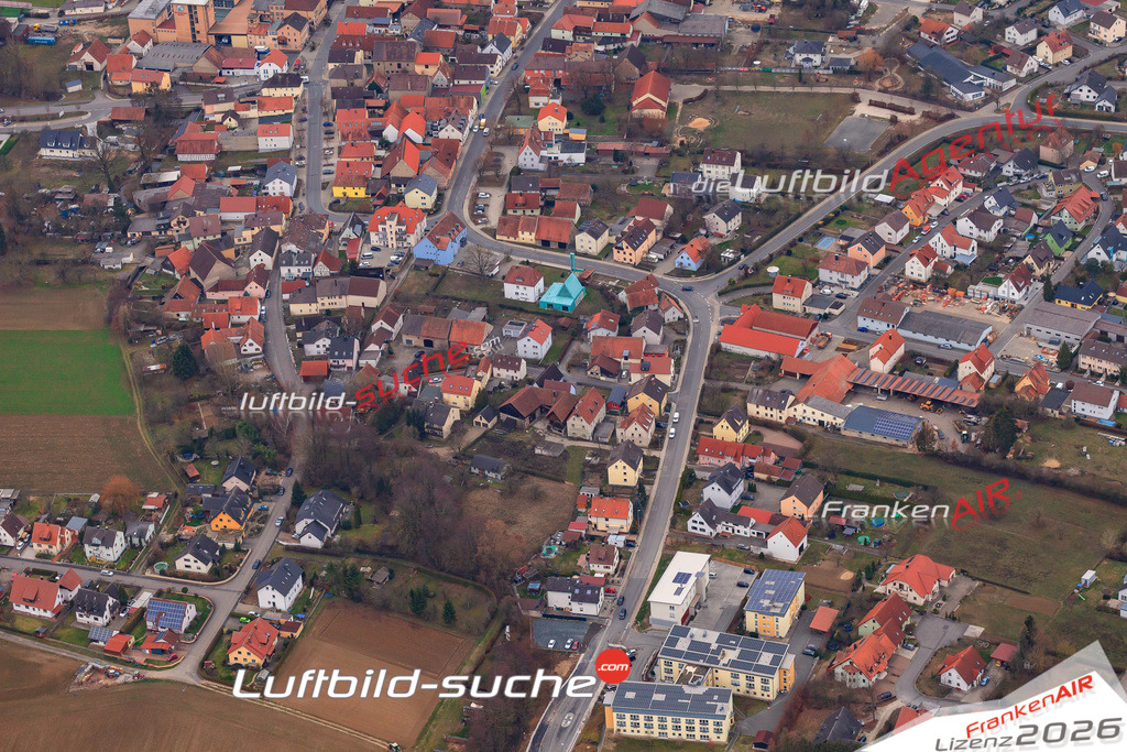 Das Luftbild der Stadt Buttenheim wurde 2018 vom Flugzeug heraus erstellt (keine Drohne) Aufnahmehöhe ca.400 Meter- hohe Auflösung für beste Druck-Qualität