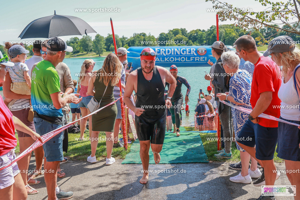AR7_9415 | Karlsfeld Triathlon 2025 #karlsfeldtriathlon #karlsfeldtriathlon2025  #karlsfeldrace  #yourpictrs #triathlon_karlsfeld #tsveintrachtkarlsfeld #sportshot_your_pictrs @Sportshotphotography @Triathlon Karlsfeld - TSV Eintracht Karlsfeld Triathlon Copyright: www.sportshot.de