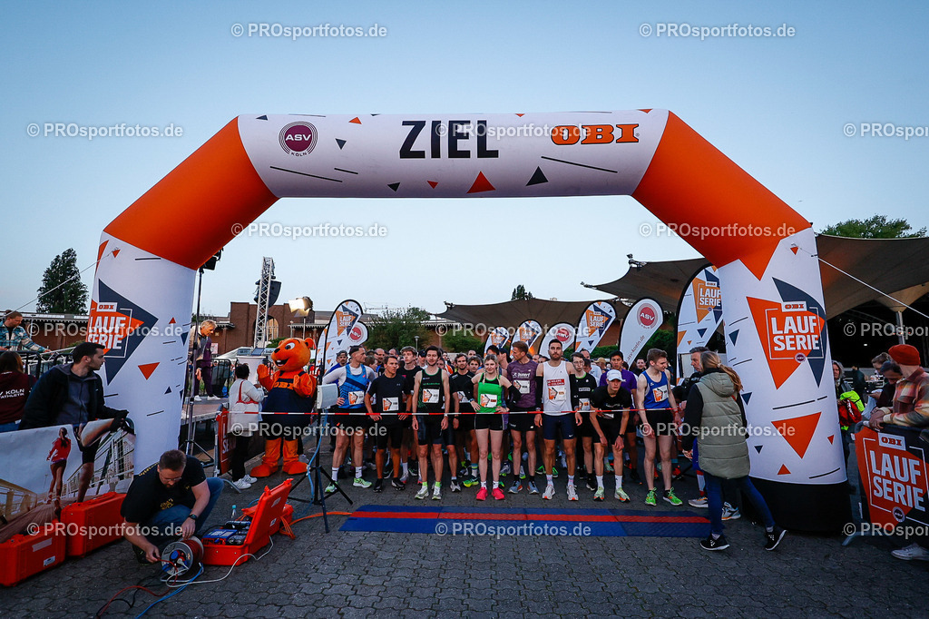 20. OBI Nachtlauf des ASV Koeln, 17.05.2023 | Koeln, 17.05.2023: Impressionen vom 20. OBI Nachtlauf des ASV Koeln rund um den Tanzbrunnen. Foto: Beautiful Sports Pressefotoagentur (www.beautiful-sports.com)