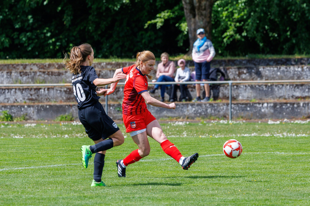 20260517-SGMHS-FCH_017 | SGM Hohenmemmingen/Sontheim vs. 1.FC Heidenheim 1846 II, Fußball, Frauen, Bezirksliga Meisterrunde, 2025/2026, 4. Spieltag, 17.05.2026 in Sontheim, Rasenplatz 1(Foto: Michael Bulling) - Realisiert mit Pictrs.com