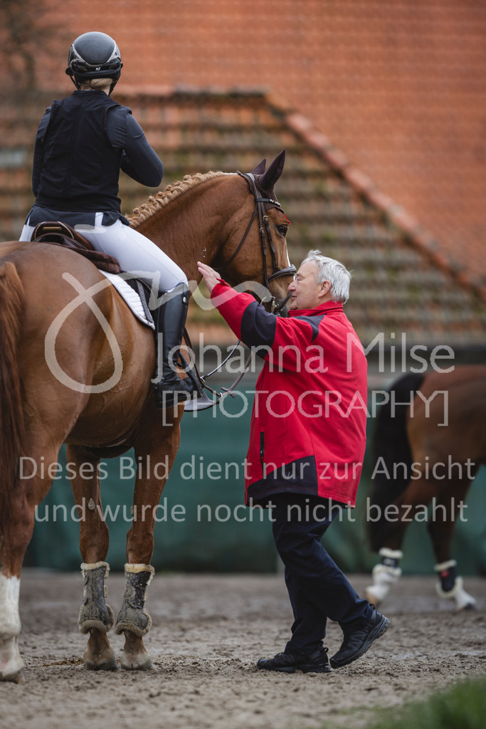 240330_Fruehlingsfest_Stil-A1_U30-378 | Deine schönsten Turniermomente als professionelle Fotos! Entdecke hochwertige Pferdesport-Fotografie im Online-Shop. Jetzt Fotos finden & bestellen!