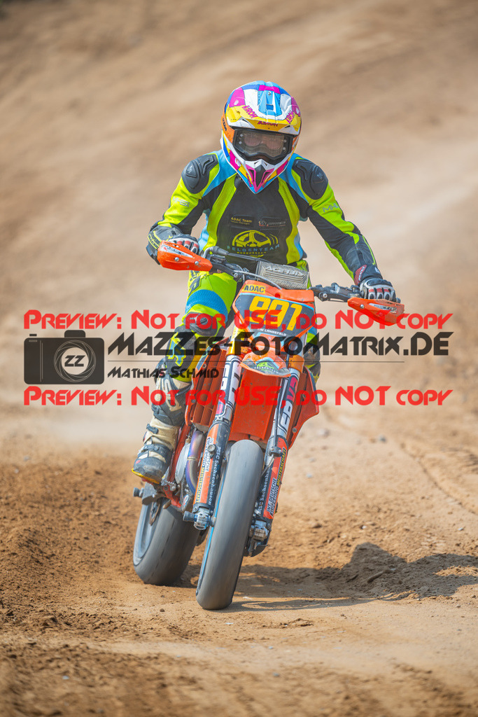 MaZZes-Fotomatrix-20260816-614845 | S2
