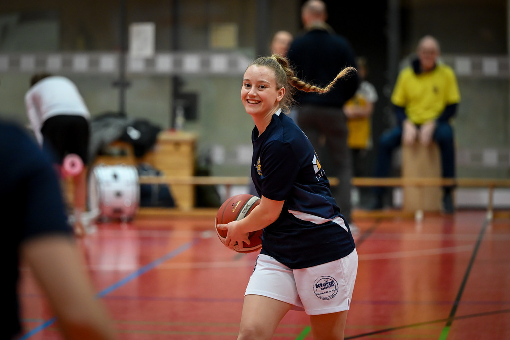 gml_013 | Fotos von Basketballspielen aus dem Raum NRW fotografiert von Gero Mueller-Laschet und Daniel Schaefer - Realisiert mit Pictrs.com