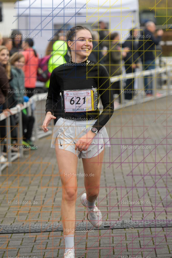 Neusser Erftlauf 2025  | 15km Neusser Erftlauf 2025 Foto: Heldenfoto.de