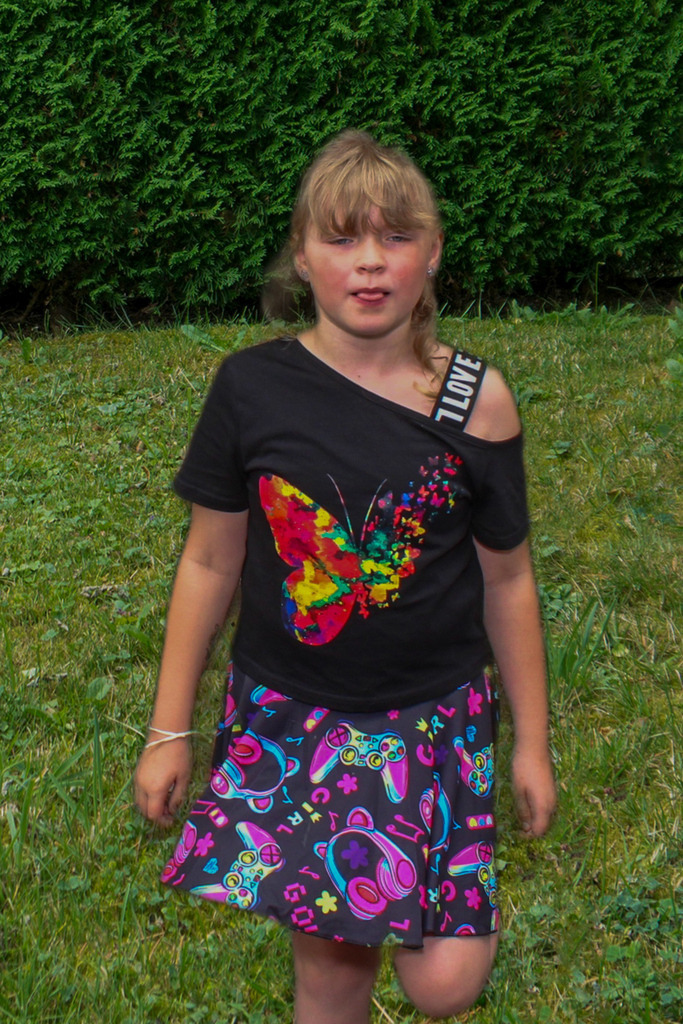 top-top.de-250601-312 | Foto, Video, Fotografie, Videografie, Fotobox, DJ, Discjockey, Musik, Musikbox, Veranstaltung, Photobooth, Amazon, Ebay, Buchtipp, Bestseller, Autor, Verlag, Buch, Wesel, Hamminkeln, NRW, Dinslaken, Rees, Drohne, Hochzeit, Party, Fotobox, Wesel, Fotograf