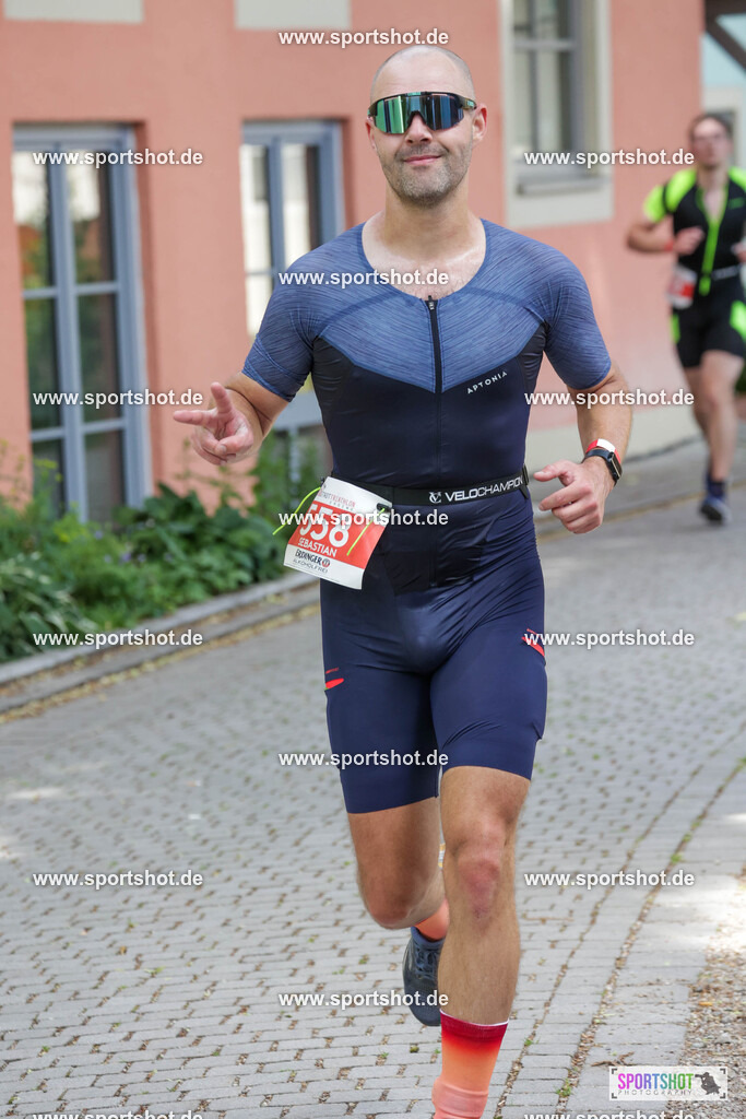 KSZ_9790 | Stadttriathlon Erding 2025. #yourpictrs #sportshot_your_pictrs @Sportshotphotography #stadttriathlonerding Copyright: www.sportshot.de