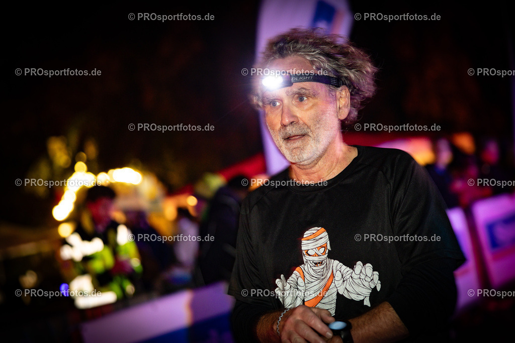 Halloween Run 2025 in Koeln, 31.10.2025 | Impressionen vom Halloween Run 2025 am 31.10.2025 in Koeln (Forstbotanischer Garten Rodenkirchen). Foto: Axel Kohring/Beautiful Sports