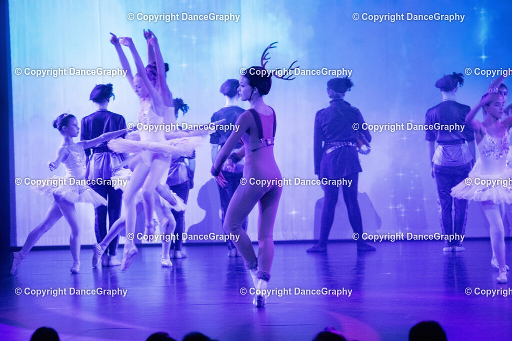 GPHY1739 | DanceGraphy - Realisiert mit Pictrs.com