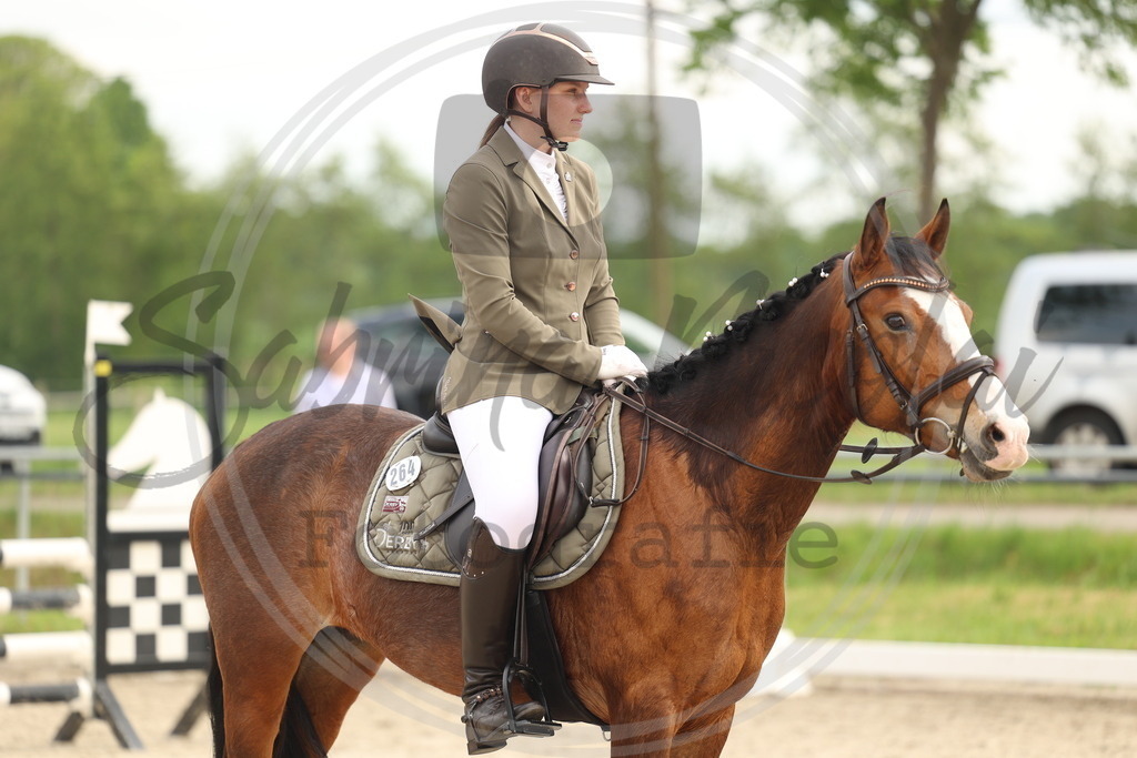 994A7948 | sabrinanicolaifotografie - Realisiert mit Pictrs.com