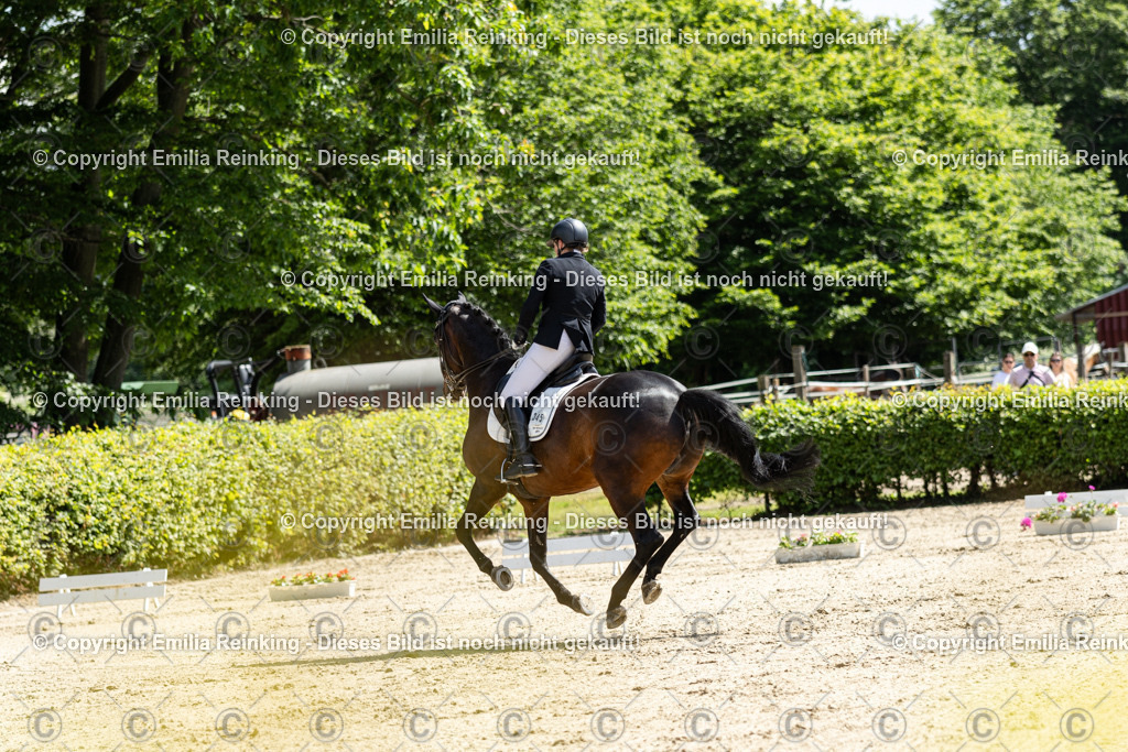 CL5A8009 | Emilia Reinking Fotografie - Realisiert mit Pictrs.com