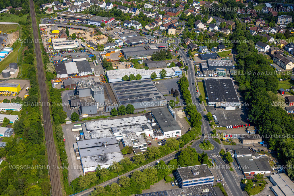 Witten240506811 | Luftbild, Gewerbegebiet Friedrich-Ebert-Straße, Kreisvekehr Brauckstraße, Bahnlinie Witten-Dortmund, Rüdinghausen, Witten, Ruhrgebiet, Nordrhein-Westfalen, Deutschland