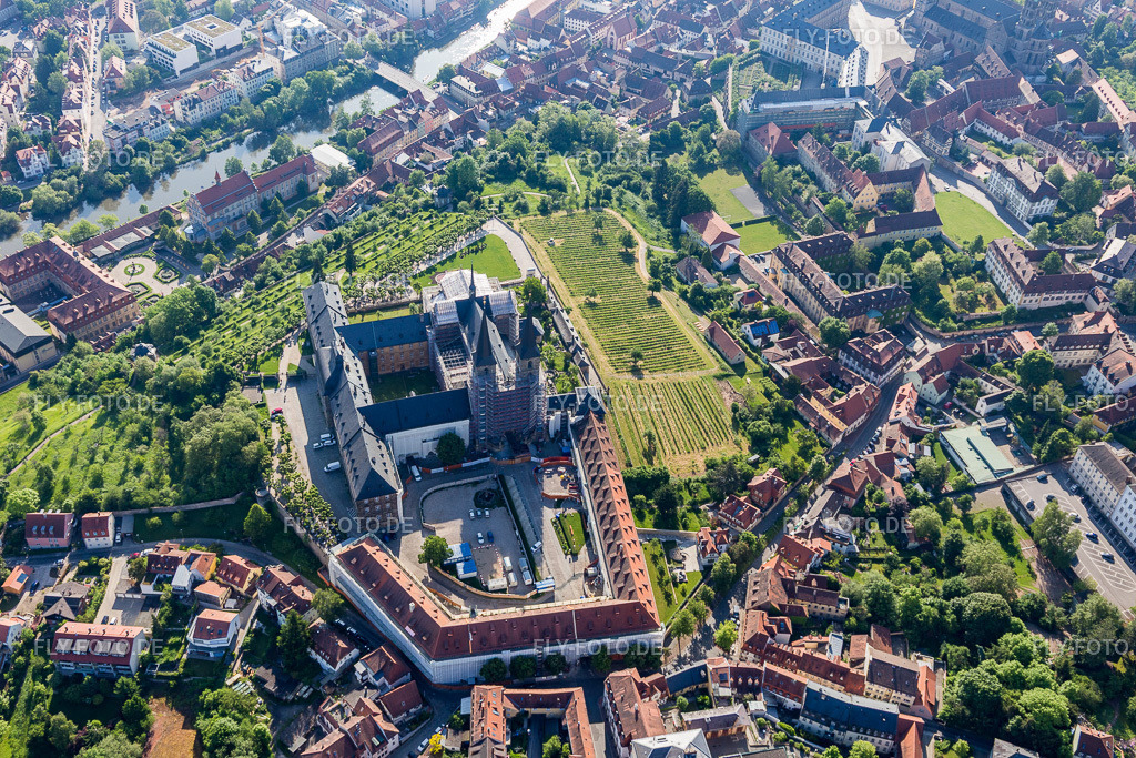 Kloster Michaelsberg | Luftbild: Kloster Michaelsberg in Bamberg im Bundesland Bayern in Deutschland. Foto: IMG_099791.jpg vom 25.05.2017 durch Werner Riehm/FLY-FOTO.de - Realisiert mit Pictrs.com