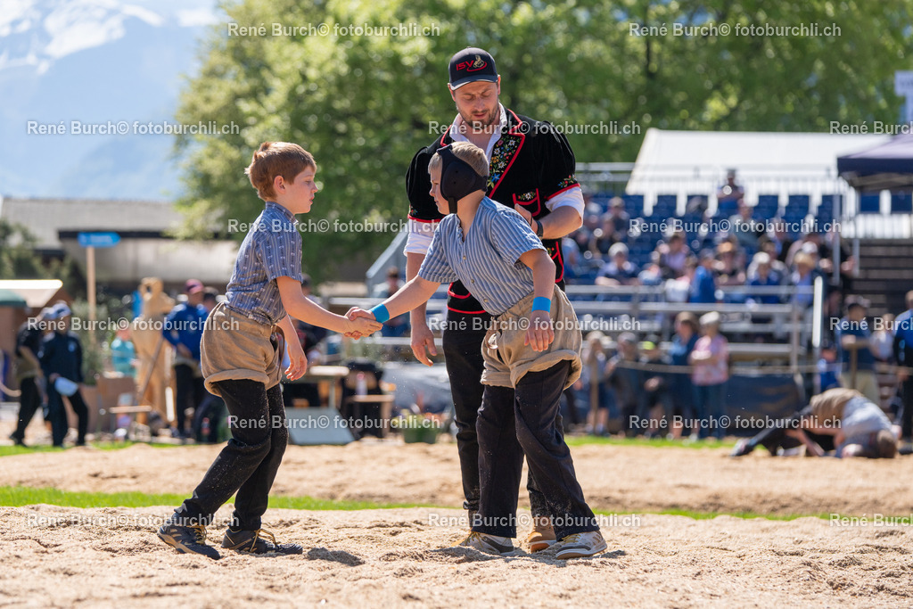 BUR02324 | René Burch leidenschaftlicher Fotograf aus Kerns in Obwalden.  Hier finden sie Sport, Landschaft und Natur Fotografie.
 - Realisiert mit Pictrs.com