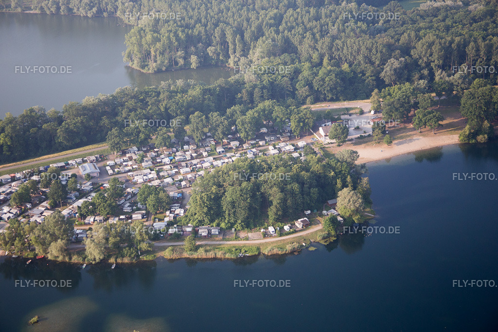 Campingplatz Lingenfeld | Luftbild: Campingplatz Lingenfeld in Lingenfeld im Bundesland Rheinland-Pfalz in Deutschland. Foto: IMG_080556.jpg vom 12.06.2015 durch Werner Riehm/FLY-FOTO.de - Realisiert mit Pictrs.com