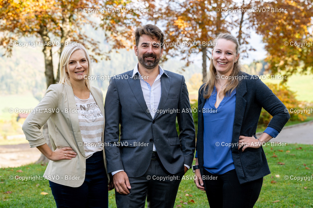 ASVÖ_ Steiermark_ Salzburg_ Burgenland-2 | 19.10.2024, Aigen im Ennstal, AUT, ASVÖ, Porträt Bilder Bundesvorstandsitzung 2024 im Imlauer Hotel Schloss PichlarnManuela Fally, Dominique Weisang, Eva Maria Schimak©ASVÖ / Harald Dostal  - Realisiert mit Pictrs.com