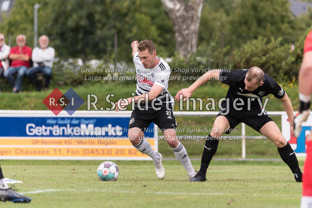 RS-1-001271 | Dennis Lie (#21, Reinfeld), Leon Knittel (#27, Eckernförde)