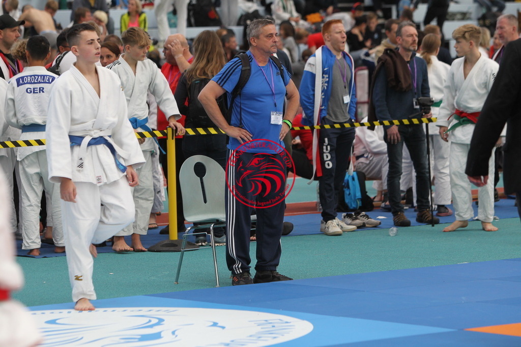 JT6F9944 | Fotos vom Adler Cup - Pictures from Adler Cup

Hier findet Ihr alle Eindrücke und großen Momente der Adler Cup Wochenenden. Here you will find all impressions and great moments of the Adler Cup weekends. - Realisiert mit Pictrs.com