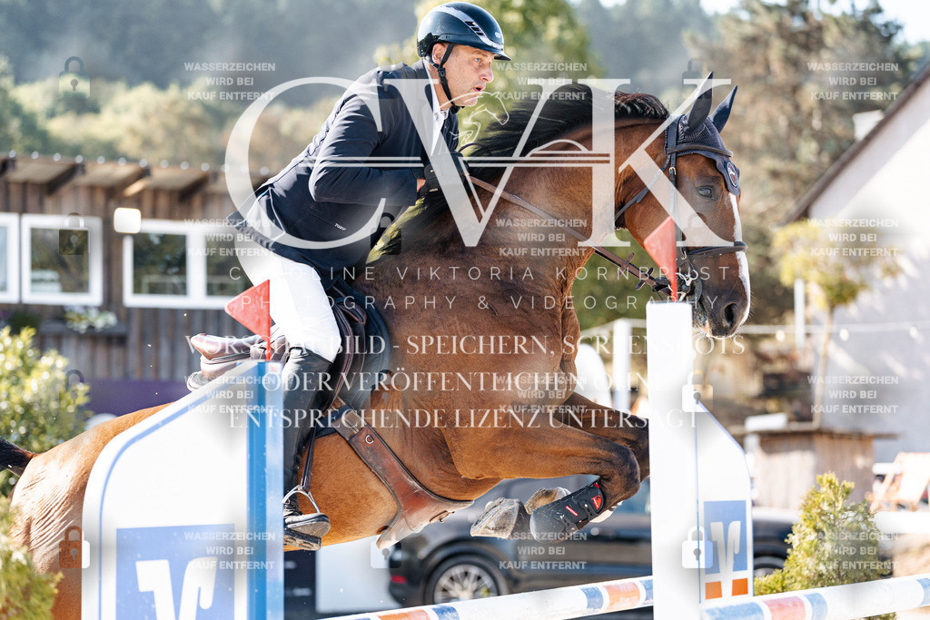 CK904728 | Turnierfotografie Pferdefotografie Trier Rheinland-Pfalz Pferdesport Reitsport Tierfotografie Sportfotografie Pferdevideo Pferdevideografie Equestrianvideography equestrianphotography  - Realisiert mit Pictrs.com