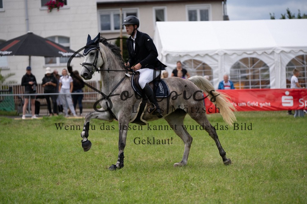 A7V04121 | Turnier/Reitfotograf