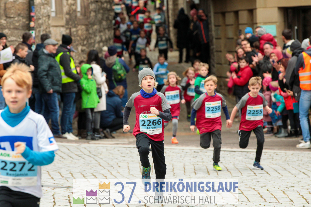 AOK JuniorCup 400m | 3Koenigslauf 2023 - Realisiert mit Pictrs.com