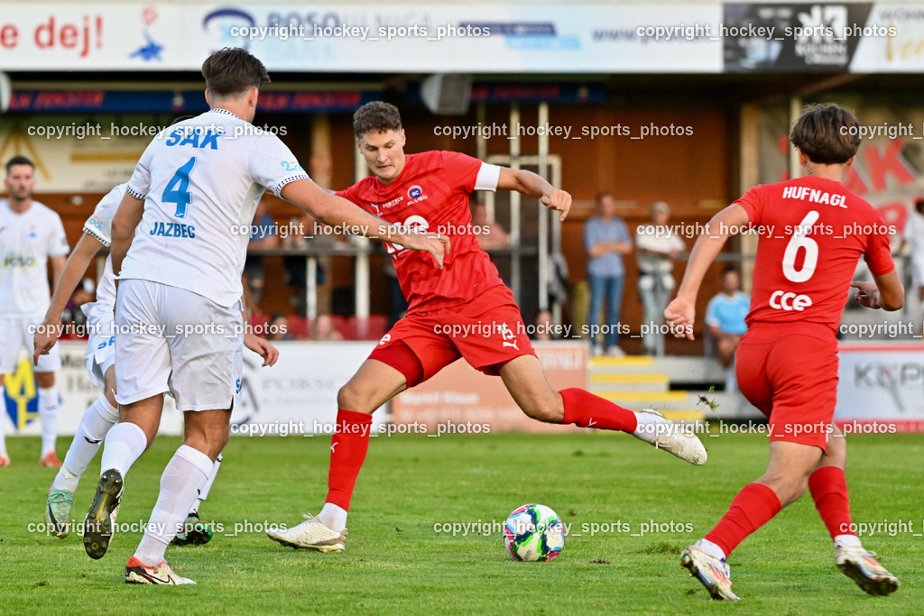 SAK vs. SC St. Veit | #4 Rok Jazbec SAK, #15 Philipp Höberl SC St. Veit, #6 Julian Hufnagl SC St. Veit, SAK vs. SC St. Veit, SAK vs. SC St. Veit am 19.09.2025 in Klagenfurt (Sportpark Welzenegg), Austria, (Photo by Bernd Stefan)