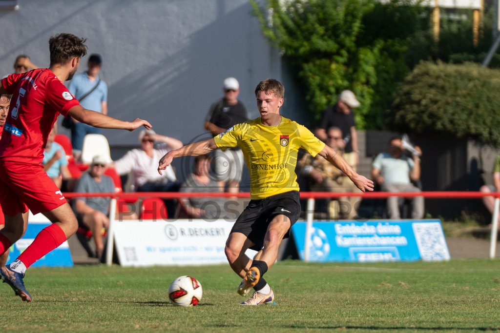 SSV Schwäbisch Hall vs. SG Sonnenhof Großaspach, Fussball, WFV-Pokal, 3. Runde, 11.08.2026 | Christian Mistl (SG Sonnenhof Großaspach, #06),SSV Schwäbisch Hall vs. SG Sonnenhof Großaspach, Fussball, WFV-Pokal, 3. Runde, 11.08.2026