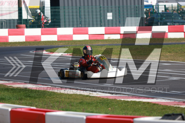 0DKP2117 | Kliewer Motion & Motorsport - Realisiert mit Pictrs.com