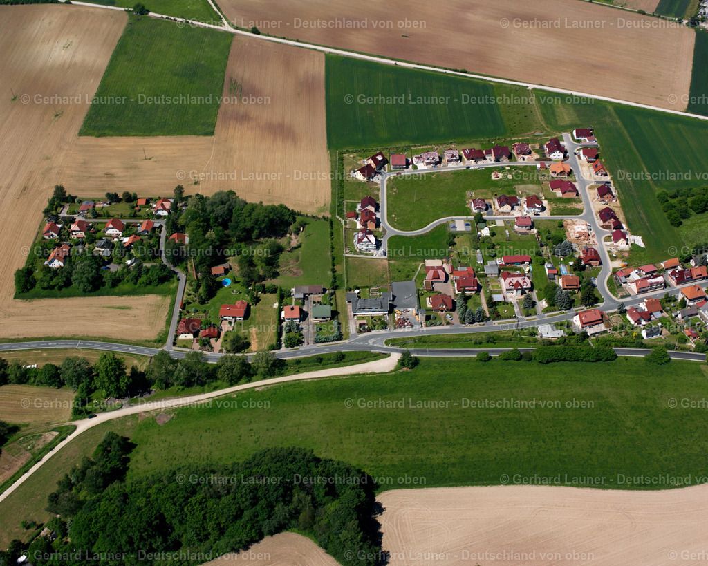2634141 | UDER 09.06.2006 Wohngebiet einer Einfamilienhaus- Siedlung  in Uder im Bundesland Thüringen, Deutschland // Single-family residential area of settlement  in Uder in the state Thuringia, Germany Foto: Gerhard Launer