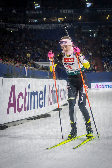 bett1.de WTC Biathlon auf Schalke, 28.12.2025 | Hanna Beck (Team Deutschland) bei der World Team Challenge (bett1.de WTC Biathlon auf Schalke) am 28.12.2025 in der Veltins-Arena in Gelsenkirchen (Deutschland). 