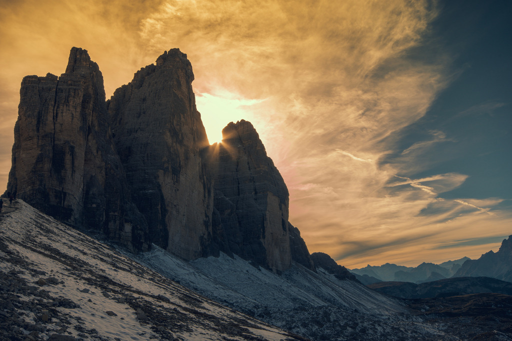Sonnenuntergang bei den Dreizinnen | Sonnenuntergangsstimmung bei den Dreizinnen in den Dolomiten. - Realisiert mit Pictrs.com