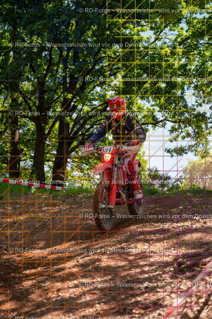 Wolfshausen 2 Lauf -1507 | Sportfotografie von RO-Fotos: Motorsport, Motocross, Enduro, Laufveranstaltungen und Triathlon. Professionelle Fotos von Sportlern und Events. - Realisiert mit Pictrs.com