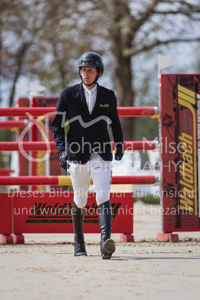 230501_SpengeW_Stil-S-401 | Deine schönsten Turniermomente als professionelle Fotos! Entdecke hochwertige Pferdesport-Fotografie im Online-Shop. Jetzt Fotos finden & bestellen!