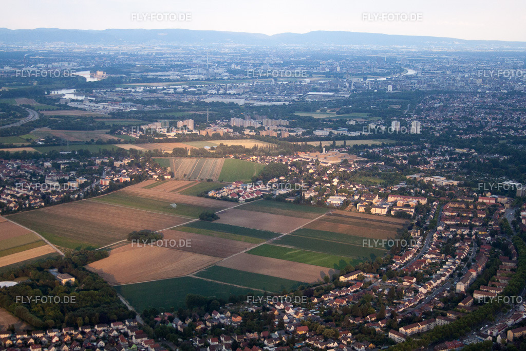 Ortsansicht | Luftbild: Ortsansicht in Frankenthal im Bundesland Rheinland-Pfalz in Deutschland. Foto: IMG_69210.jpg vom 24.06.2014 durch Werner Riehm/FLY-FOTO.de - Realisiert mit Pictrs.com