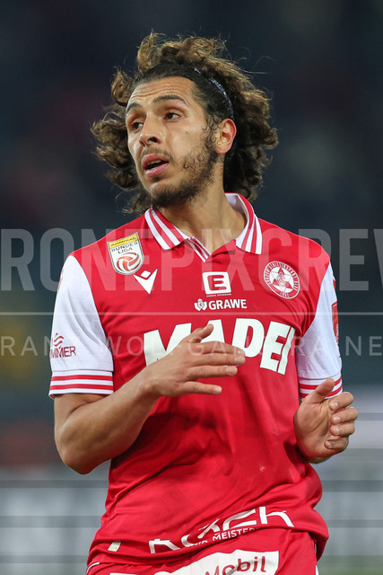 Austrian Bundesliga: Grazer AK 1902 vs LASK | GRAZ, AUSTRIA, 13.DEC.25 - SOCCER - ADMIRAL Bundesliga, Grazer AK 1902 vs LASK. The image shows Ramiz Harakate (GAK).