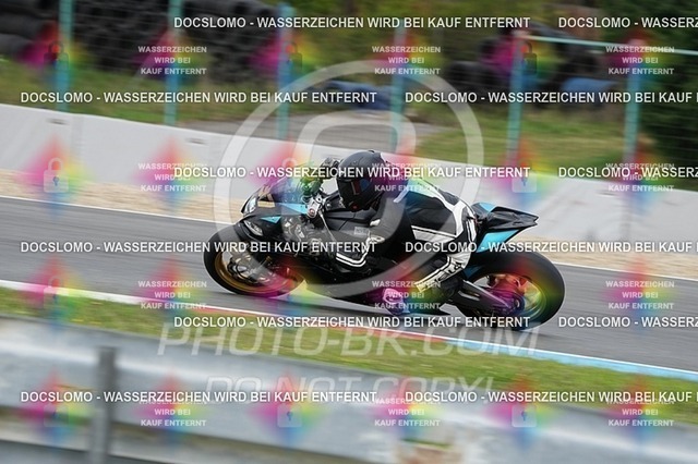2025_07_25_PBK_11247 | Sportfotografie; SlowMotion; Video; Rennstrecke; Hafeneger; RSE; Speer; Trackday; Motorsportarena; Hockenheimring; Brno; Most; Barcelona; Valencia, Benny; Kaetzmer;