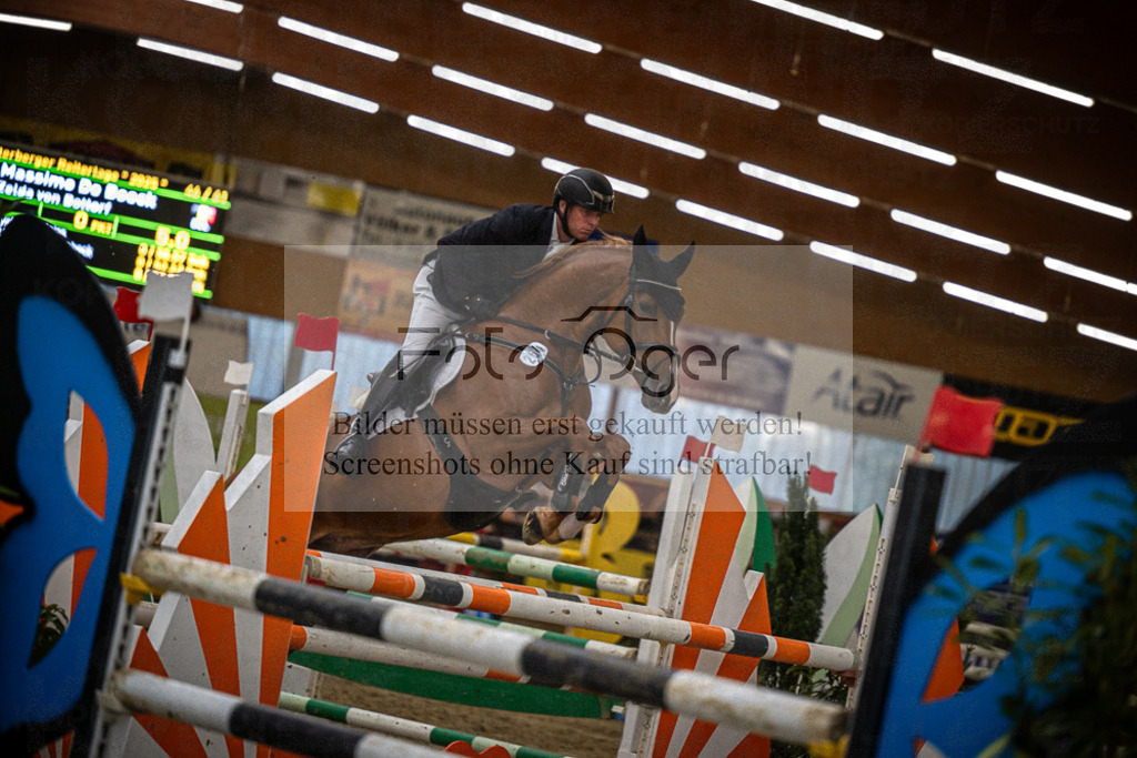 DOS_2933 | Entdecke hochwertige Reitturnierfotos von Foto Oger. Professionell, emotional und authentisch – jetzt Lieblingsmomente im Shop bestellen.Deutschlandweite Turnierfotografie. - Realisiert mit Pictrs.com